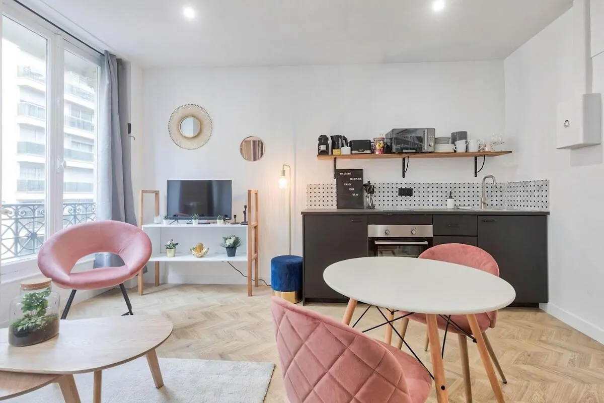 Appartement cosy proche Arc de Triomphe - 4P Paris