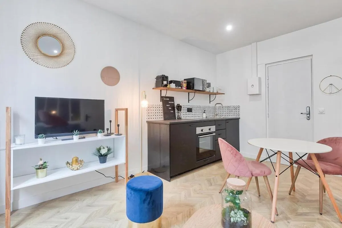 Appartement cosy proche Arc de Triomphe - 4P Paris